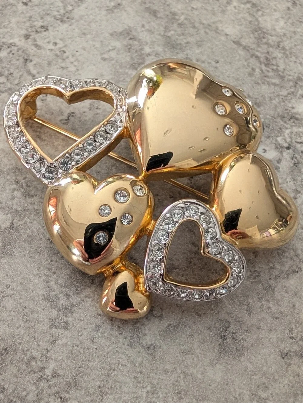 Vintage 3D Gold Tone Heart Cluster Brooch Adorned With Clear Rhinestones